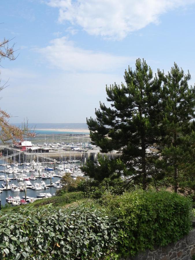 Gite "Rose Des Sables" - 800M De La Plage De Surtainville, Proche Commerces - Piscine En Juillet Et Aout Room photo